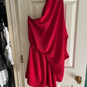 TYCHEE RED DRESS - NWT size S never worn